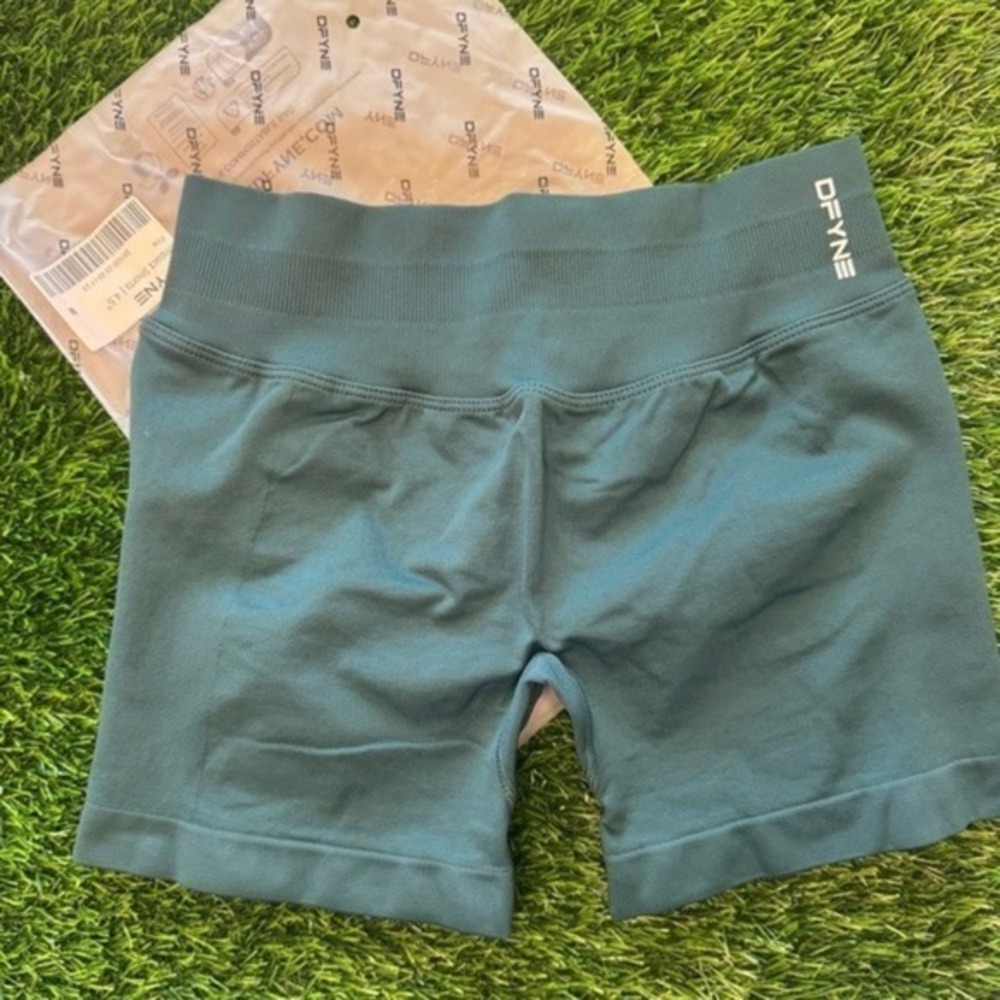 Dfyne impact shorts 4.5" pine medium - Picture 2 of 4